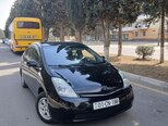Toyota Prius-4