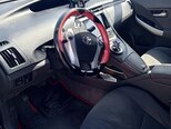 Toyota Prius-8