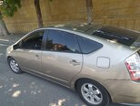 Toyota Prius-4