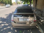 Toyota Prius-5