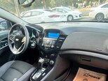 Chevrolet Cruze-12