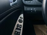 Hyundai Accent-8