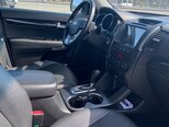 Kia Sorento-11