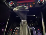 Kia Carens-13