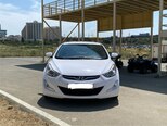 Hyundai Avante-2