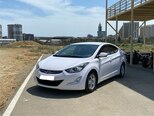 Hyundai Avante-3