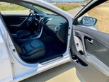 Hyundai Avante-13