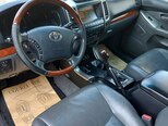 Toyota Land Cruiser Prado-8