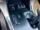 Toyota Land Cruiser Prado-16