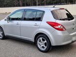 Nissan Tiida-6
