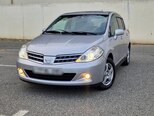 Nissan Tiida-5