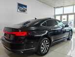 Volkswagen Passat-11