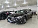 Volkswagen Passat-5