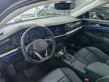 Volkswagen Passat-25