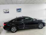 Volkswagen Passat-15