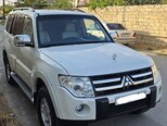 Mitsubishi Pajero-3