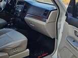 Mitsubishi Pajero-9