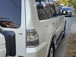 Mitsubishi Pajero-20