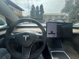 Tesla Model 3-4