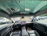Tesla Model 3-12