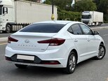 Hyundai Elantra-6
