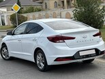 Hyundai Elantra-5
