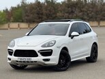 Porsche Cayenne Turbo S-6