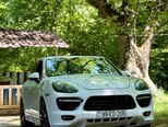 Porsche Cayenne Turbo S-21