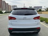 Hyundai Santa Fe-5