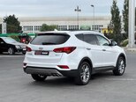Hyundai Santa Fe-13