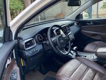 Kia Sorento-8