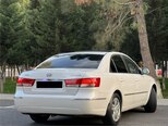 Hyundai Sonata-16