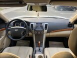Hyundai Sonata-18