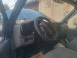 Ford Transit-10