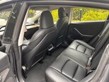 Tesla Model 3-12
