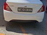 Nissan Sunny-2