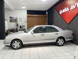 Mercedes E 240-3