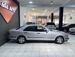 Mercedes E 240-5