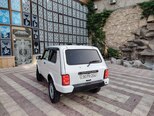 LADA (VAZ) Niva-8