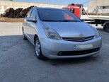 Toyota Prius-4