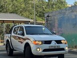 Mitsubishi L200-5