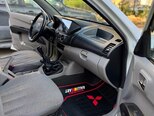 Mitsubishi L200-13