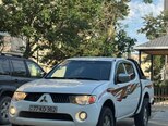 Mitsubishi L200-3