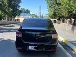 Renault Logan-2