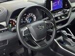Toyota Highlander-13
