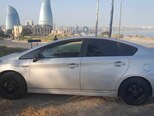 Toyota Prius-4