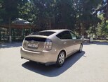 Toyota Prius-10