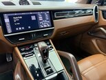 Porsche Cayenne S-8