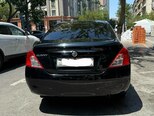 Nissan Sunny-5