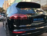 Porsche Cayenne-5